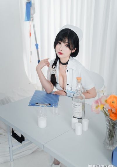 年轻的女邻居hd免费观看_超清电影完整版