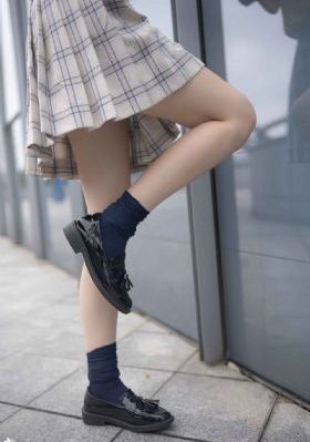 阿诺拉在线观看免费完整原声_4K手机在线观看