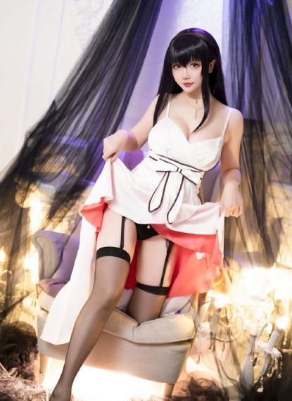 裸体女囚bd在线观看_720免费观看超清