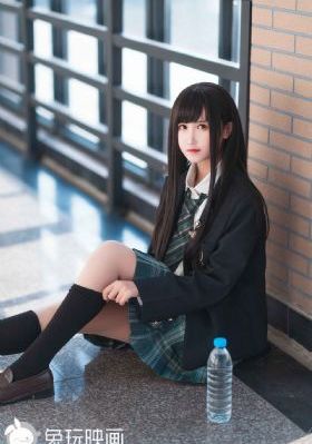三年片在线观看免费观看6季_日本成人在线