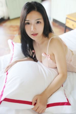 迪拜女孩电影完整版观看_BDBD在线观看